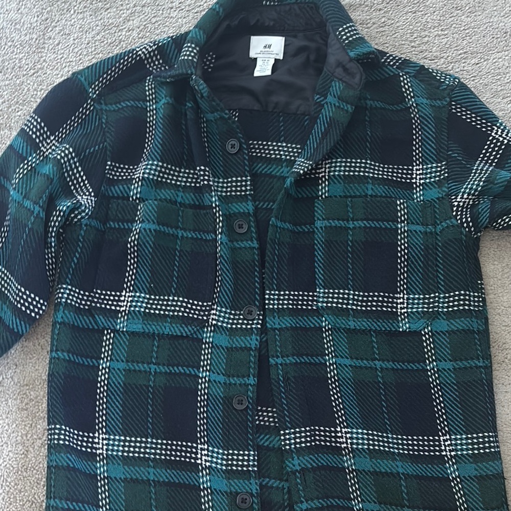 H&M Relaxed Fit button-down shirt